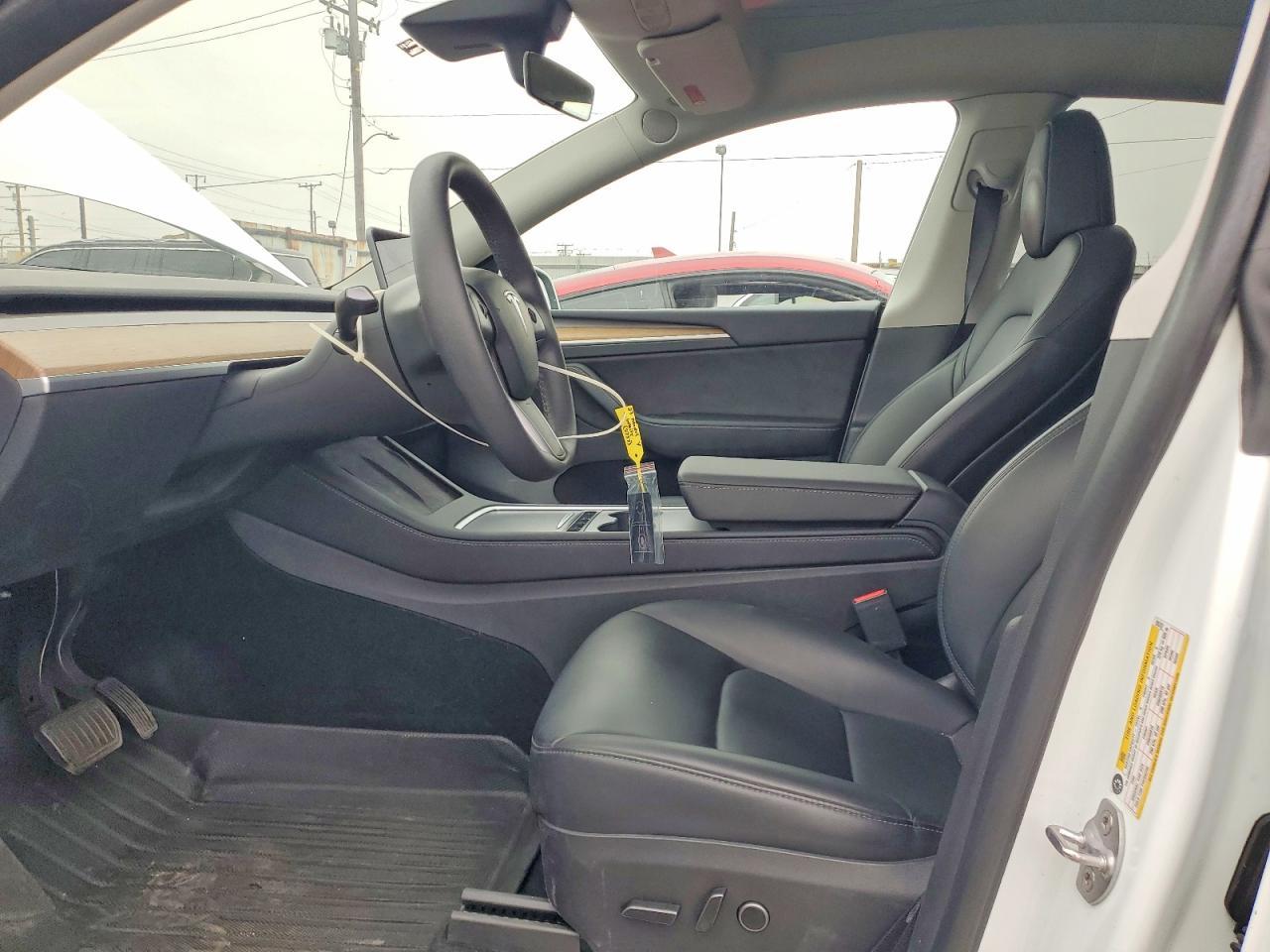 2023 Tesla Model Y - Фото 7