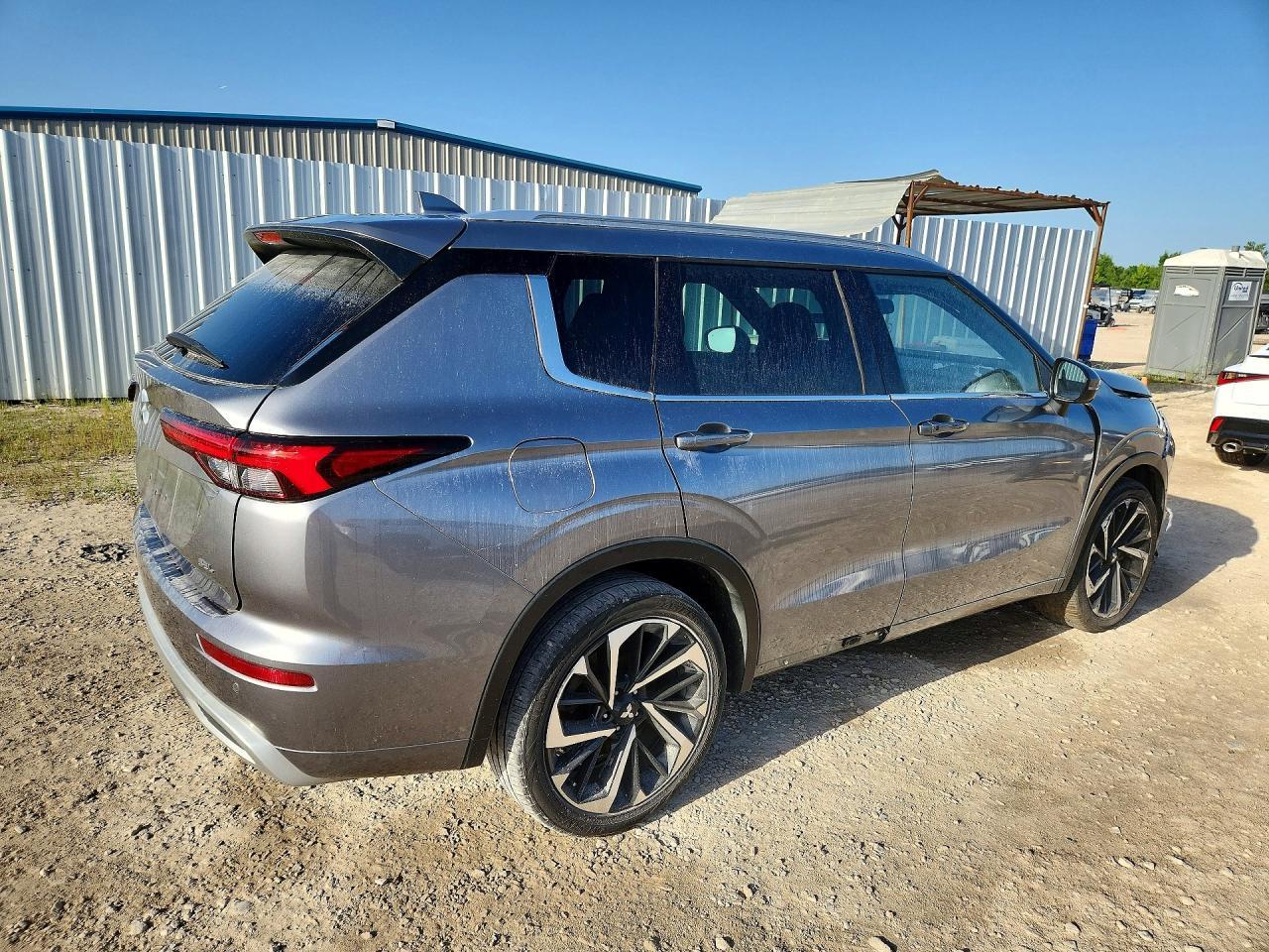 2022 Mitsubishi Outlander Sel - Фото 3