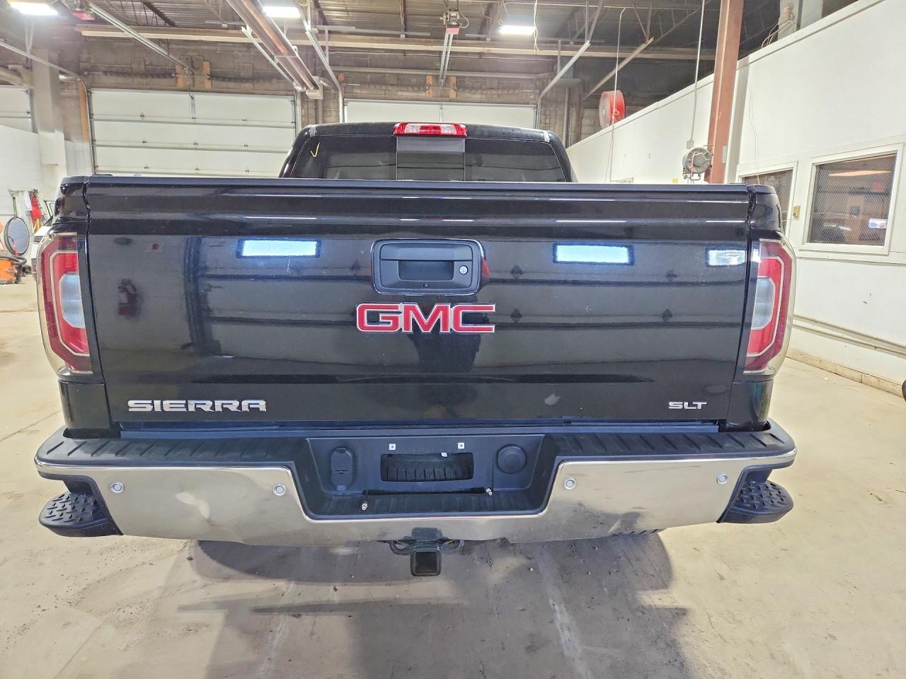 2017 GMC Sierra K1500 Slt - Image 6