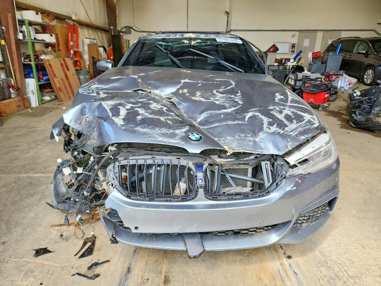 2018 BMW 540 Xi - Image 5