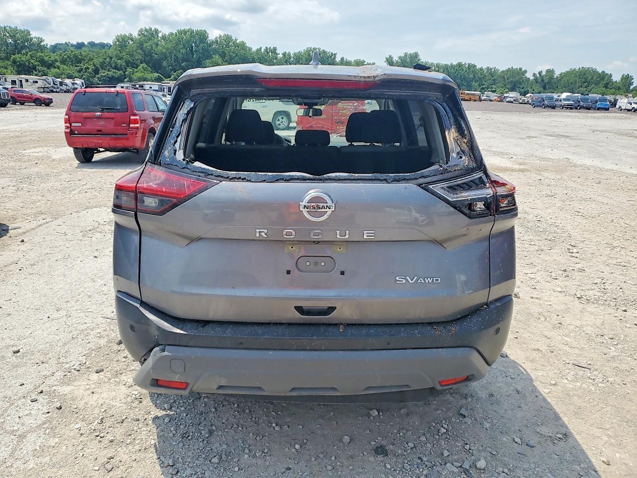2021 Nissan Rogue Sv - Image 6