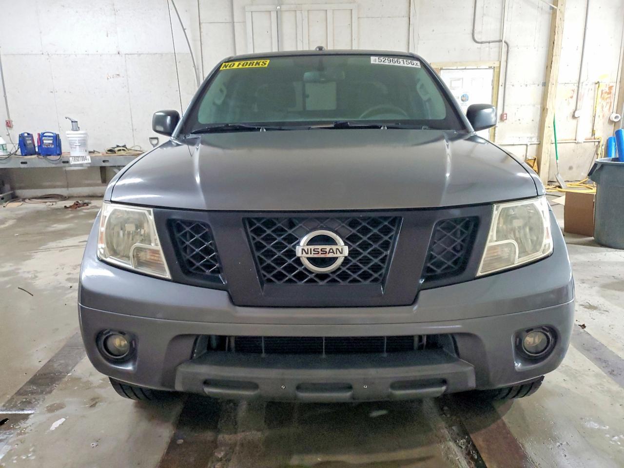 2016 Nissan Frontier Sv - Image 5
