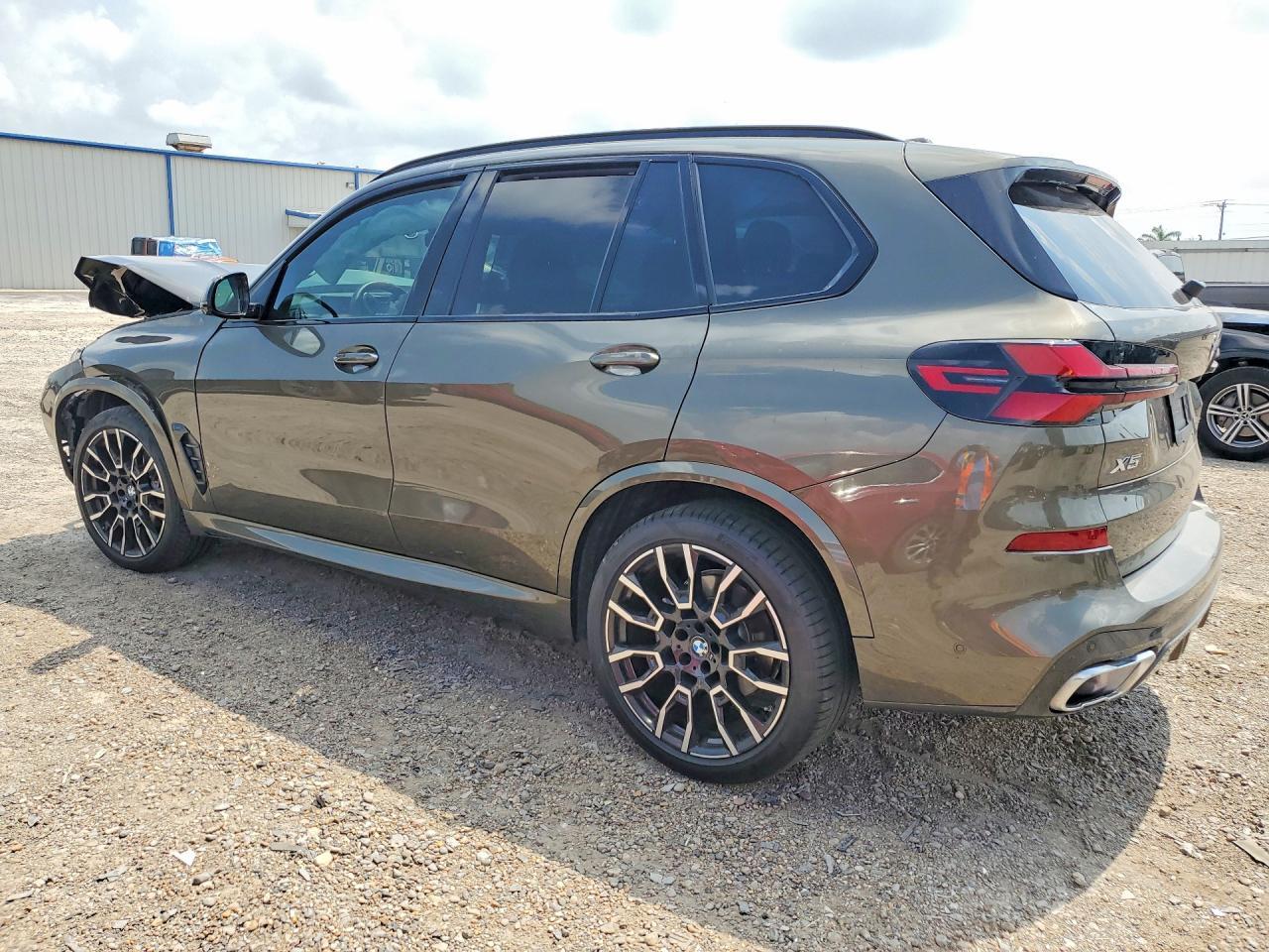 2025 BMW X5 Sdrive 40I - Фото 2
