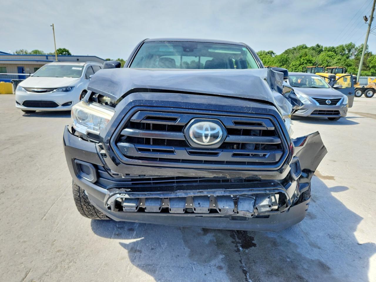 2019 Toyota Tacoma Sr V6 - Фото 5