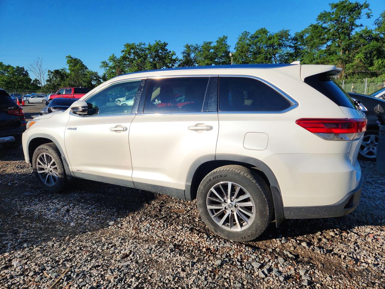 2019 Toyota Highlander Hybrid Xle - Фото 2