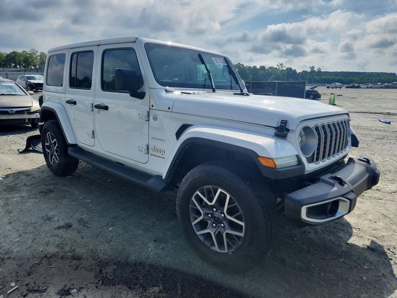 2024 Jeep Wrangler Sahara - Image 4