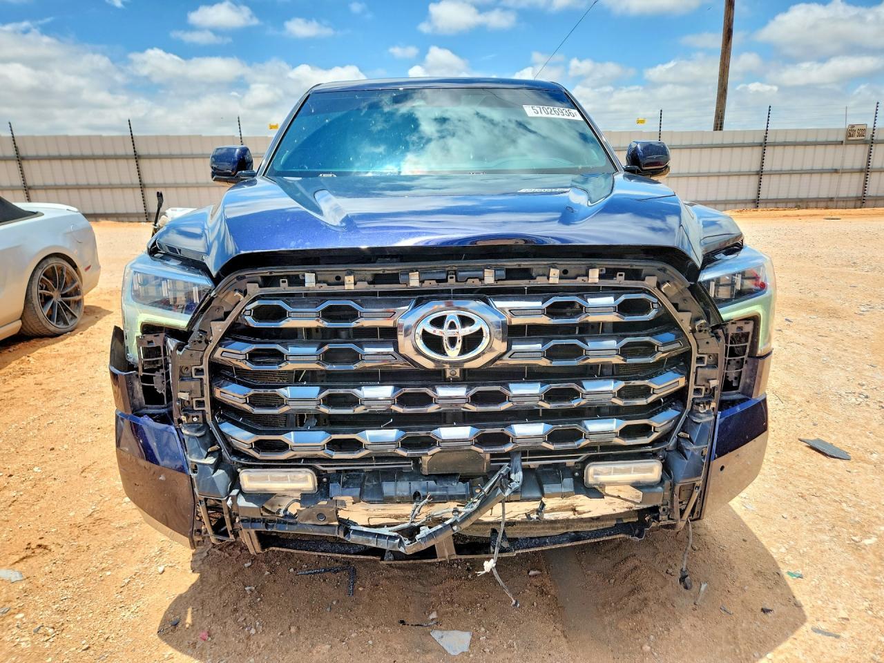 2023 Toyota Tundra Platinum - Фото 5