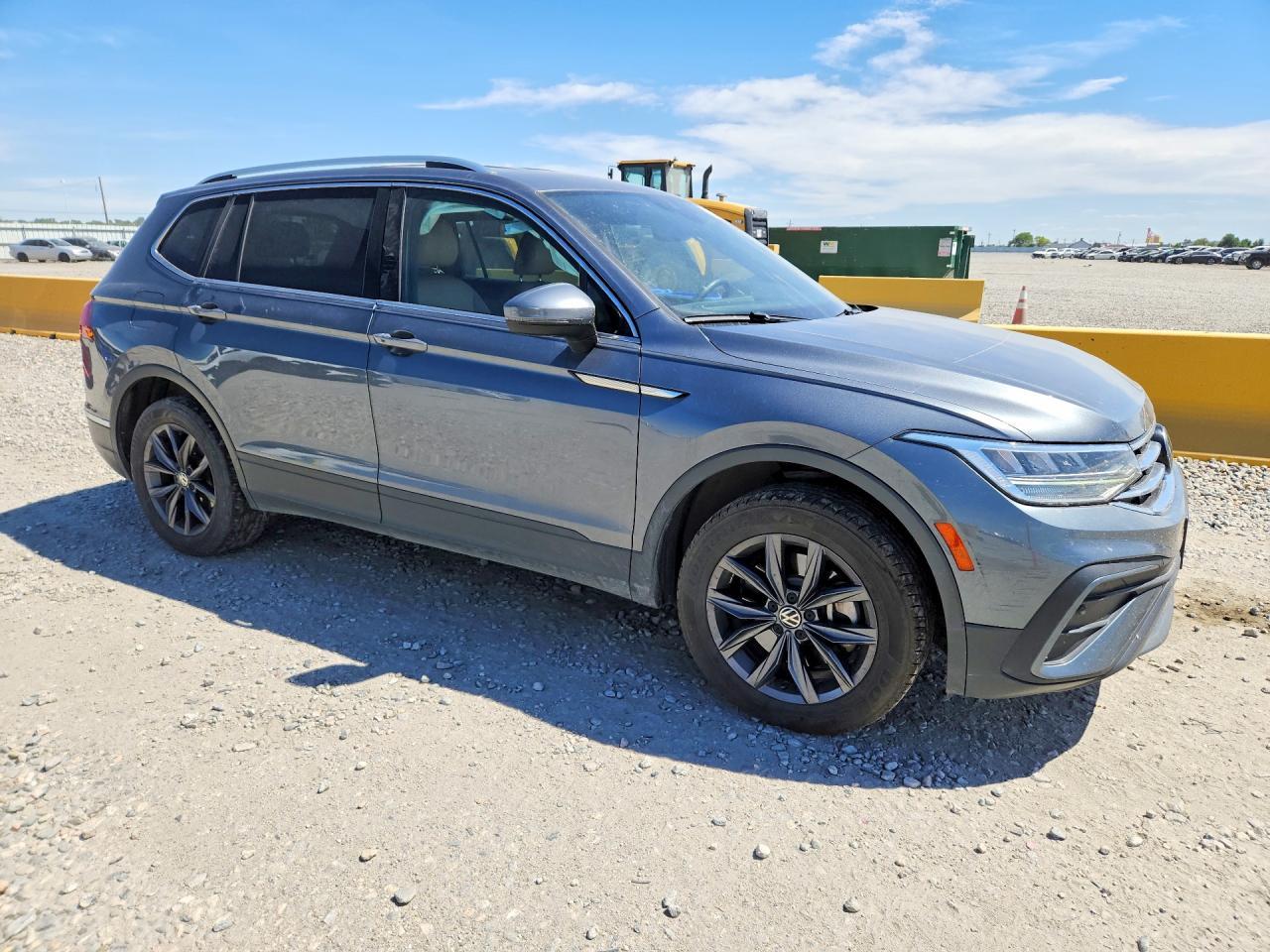 2022 Volkswagen Tiguan Se - Фото 4