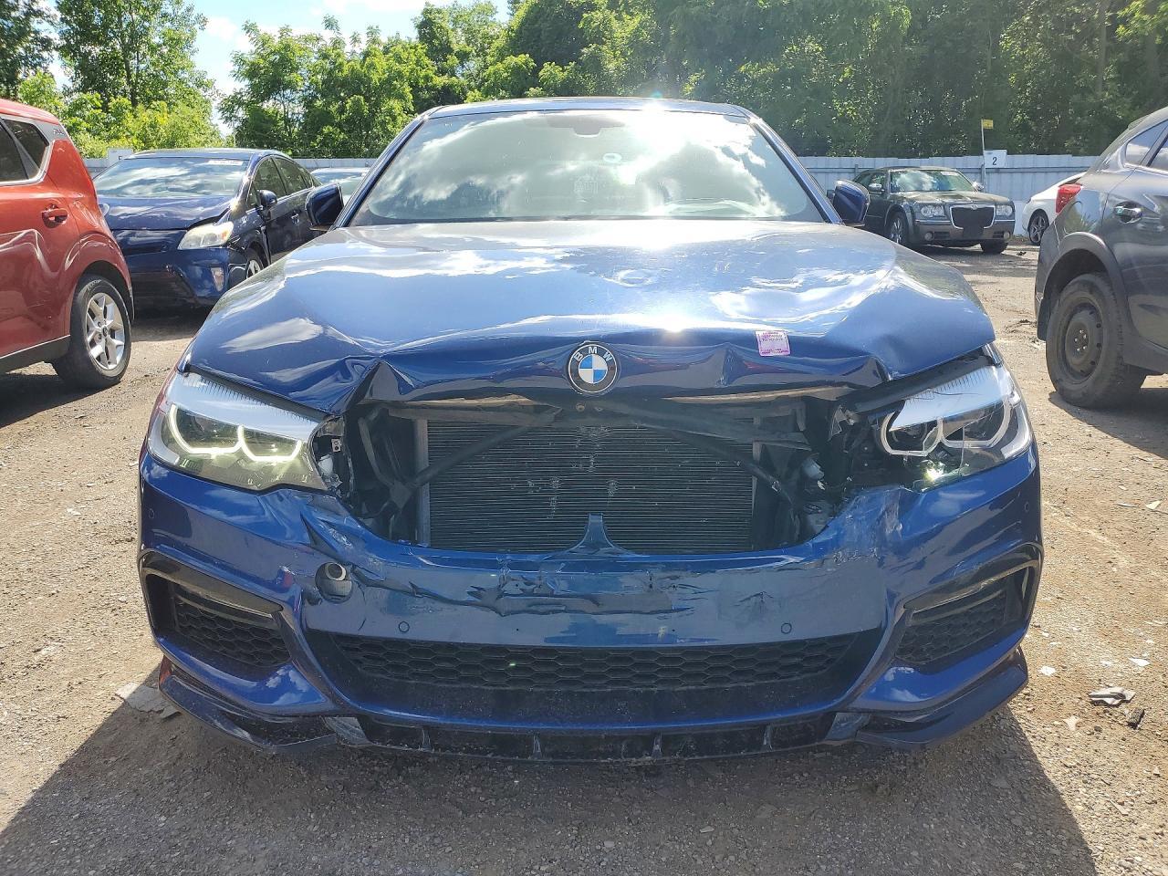2017 BMW 530 Xi - Image 5