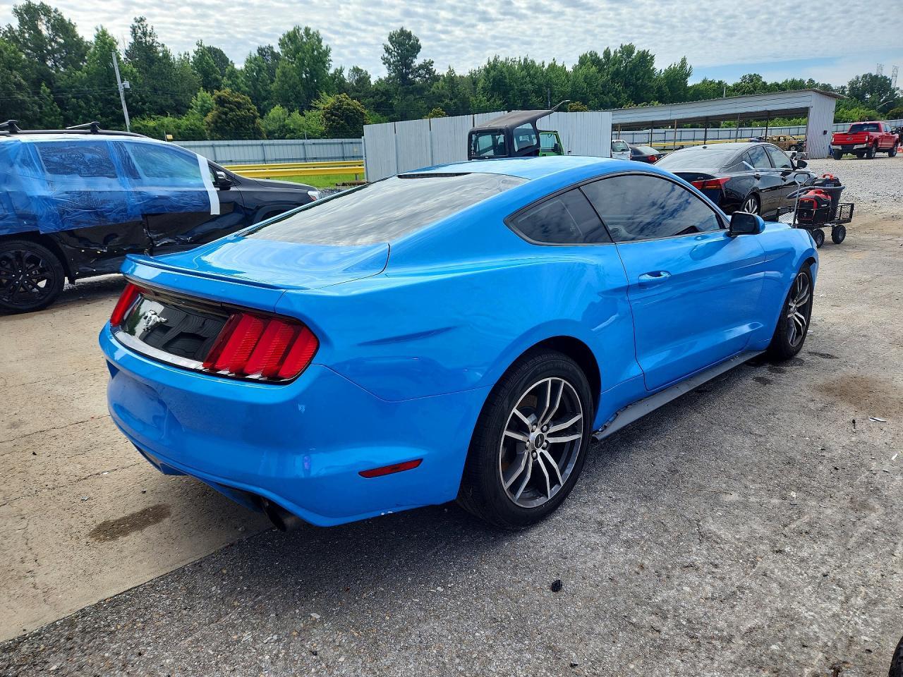 2017 Ford Mustang - Image 3