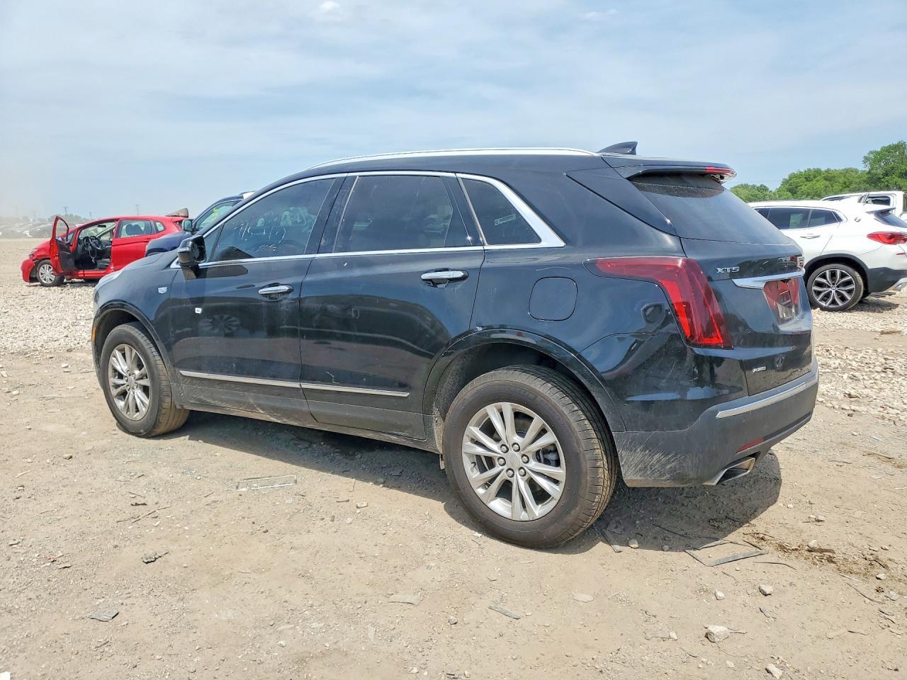 2023 Cadillac Xt5 Luxury - Фото 2