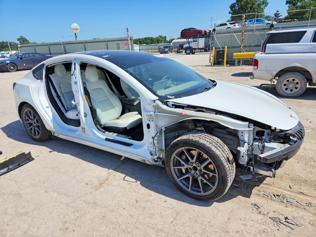 2021 Tesla Model 3 - Фото 4