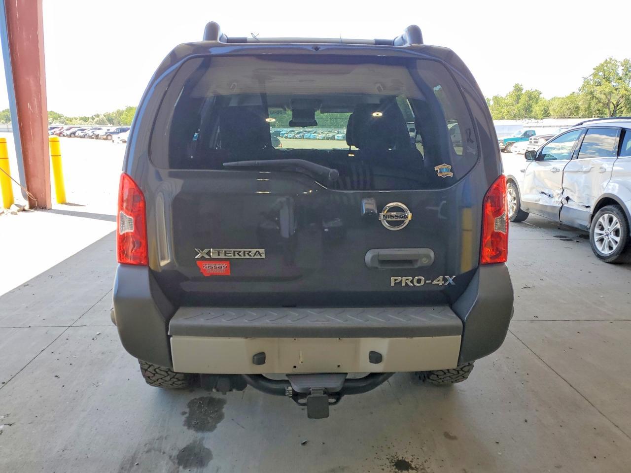 2015 Nissan Xterra Pro-4X - Image 6