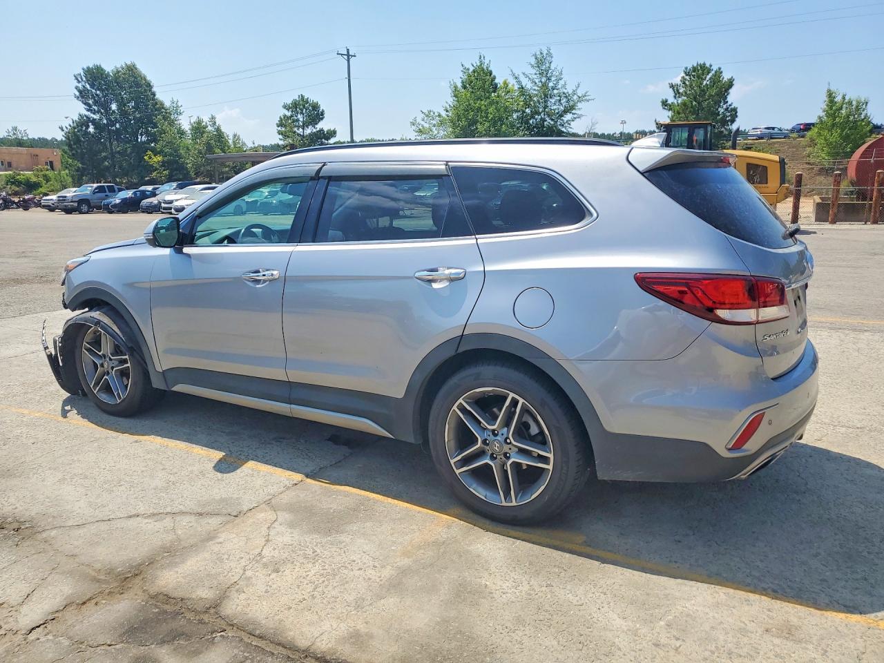 2017 Hyundai Santa Fe Limited Ultimate - Фото 2