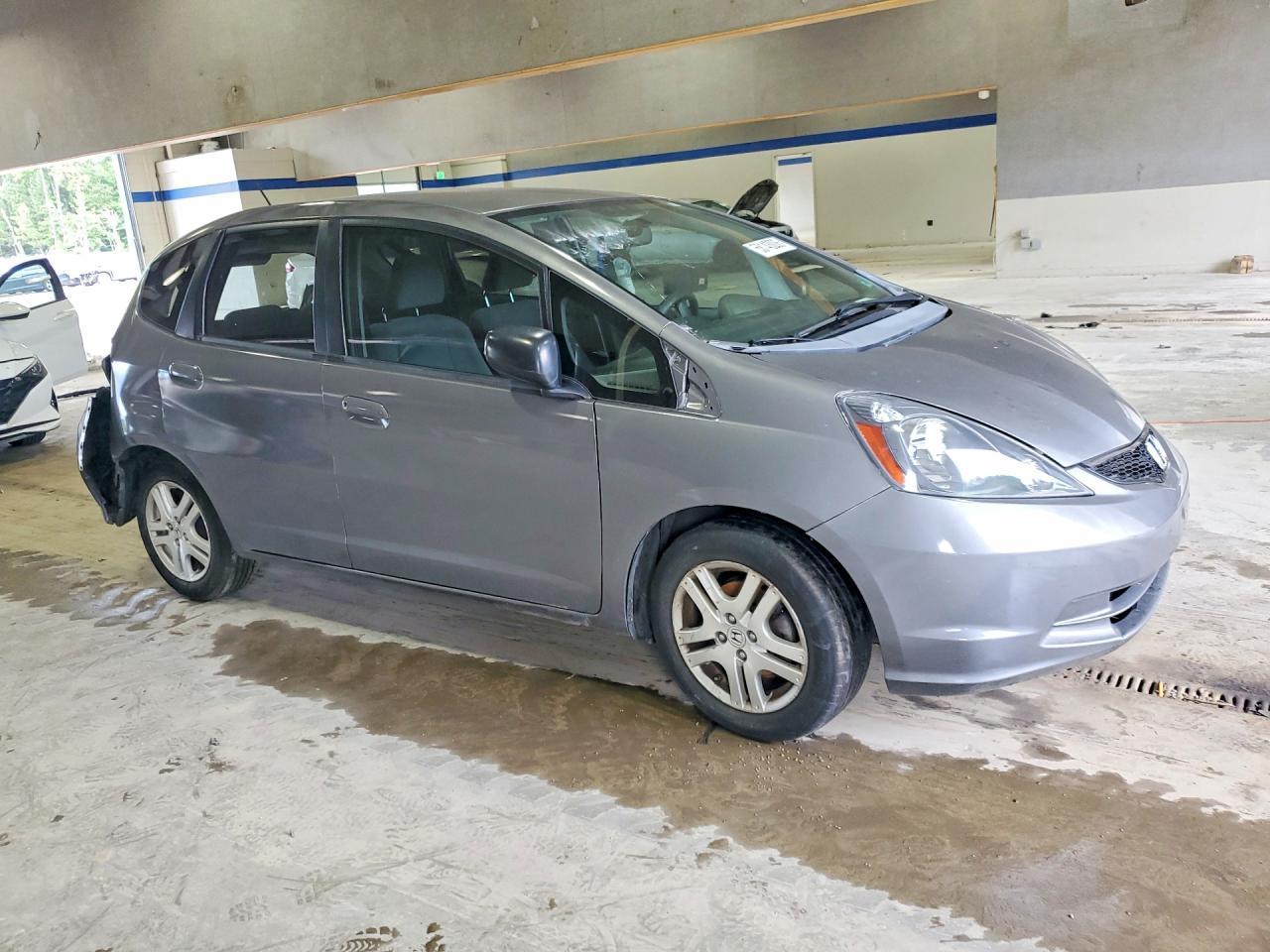 2010 Honda Fit - Фото 4