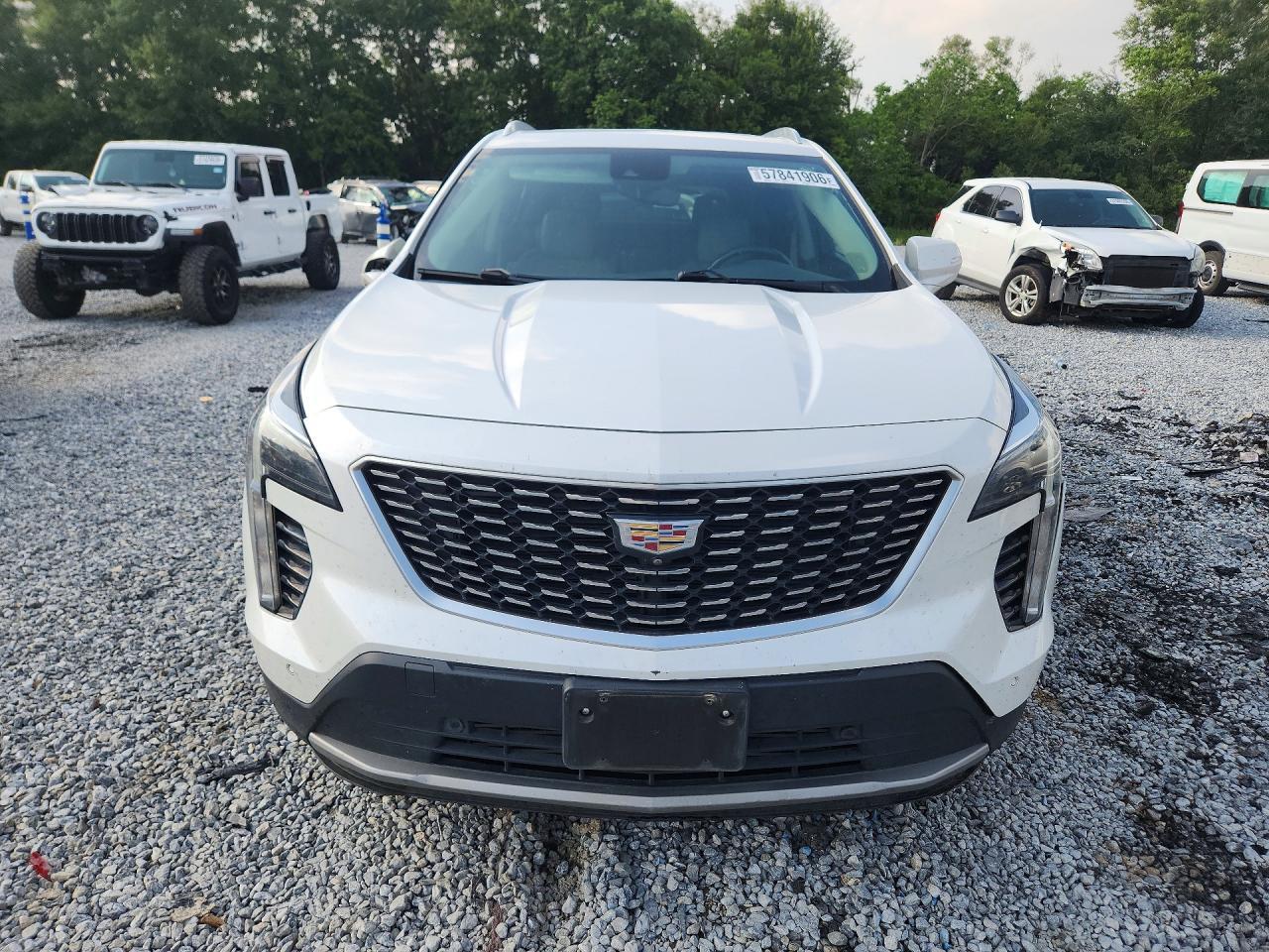 2020 Cadillac Xt4 Premium Luxury - Image 5