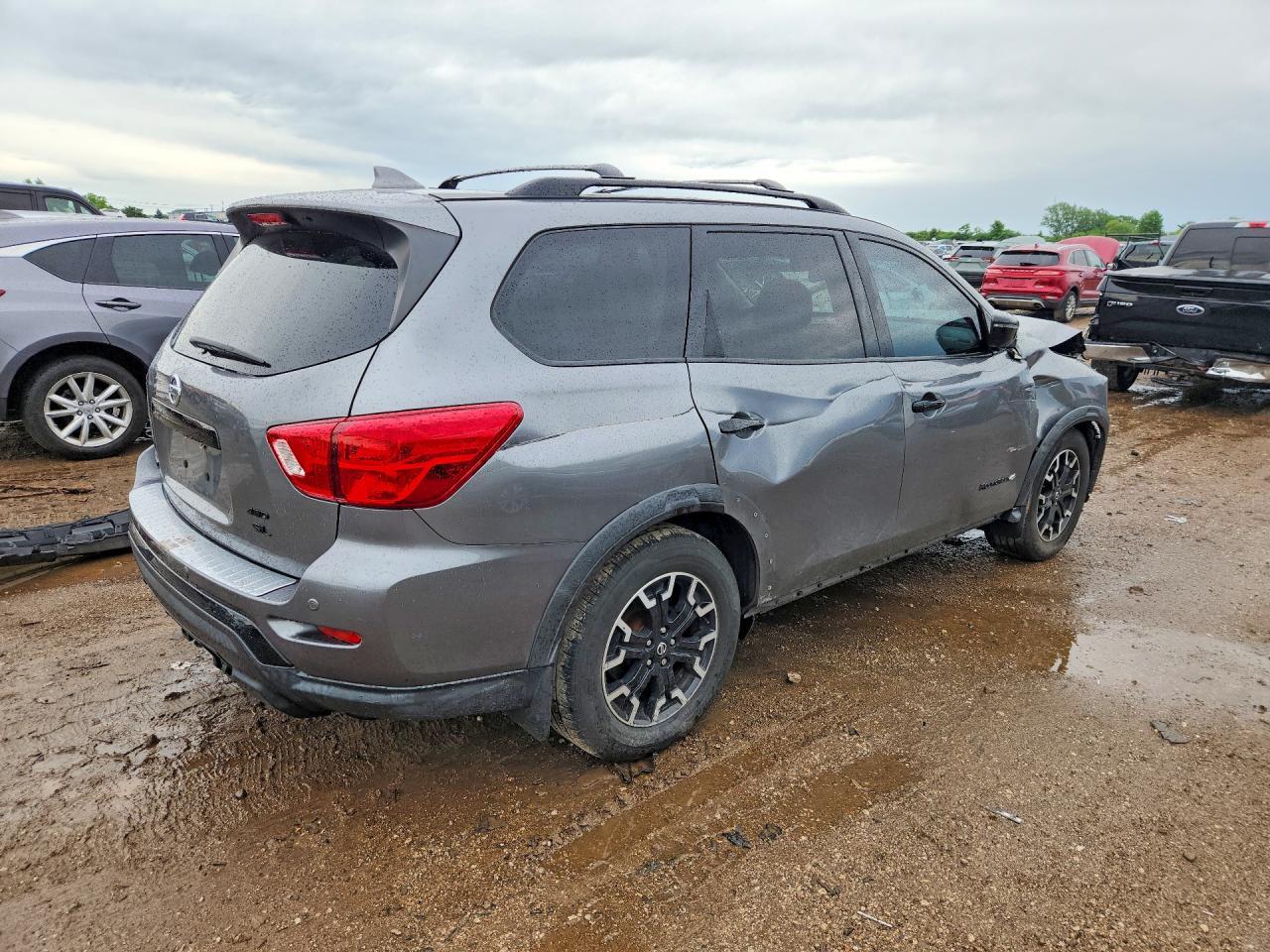 2020 Nissan Pathfinder Sl - Image 3