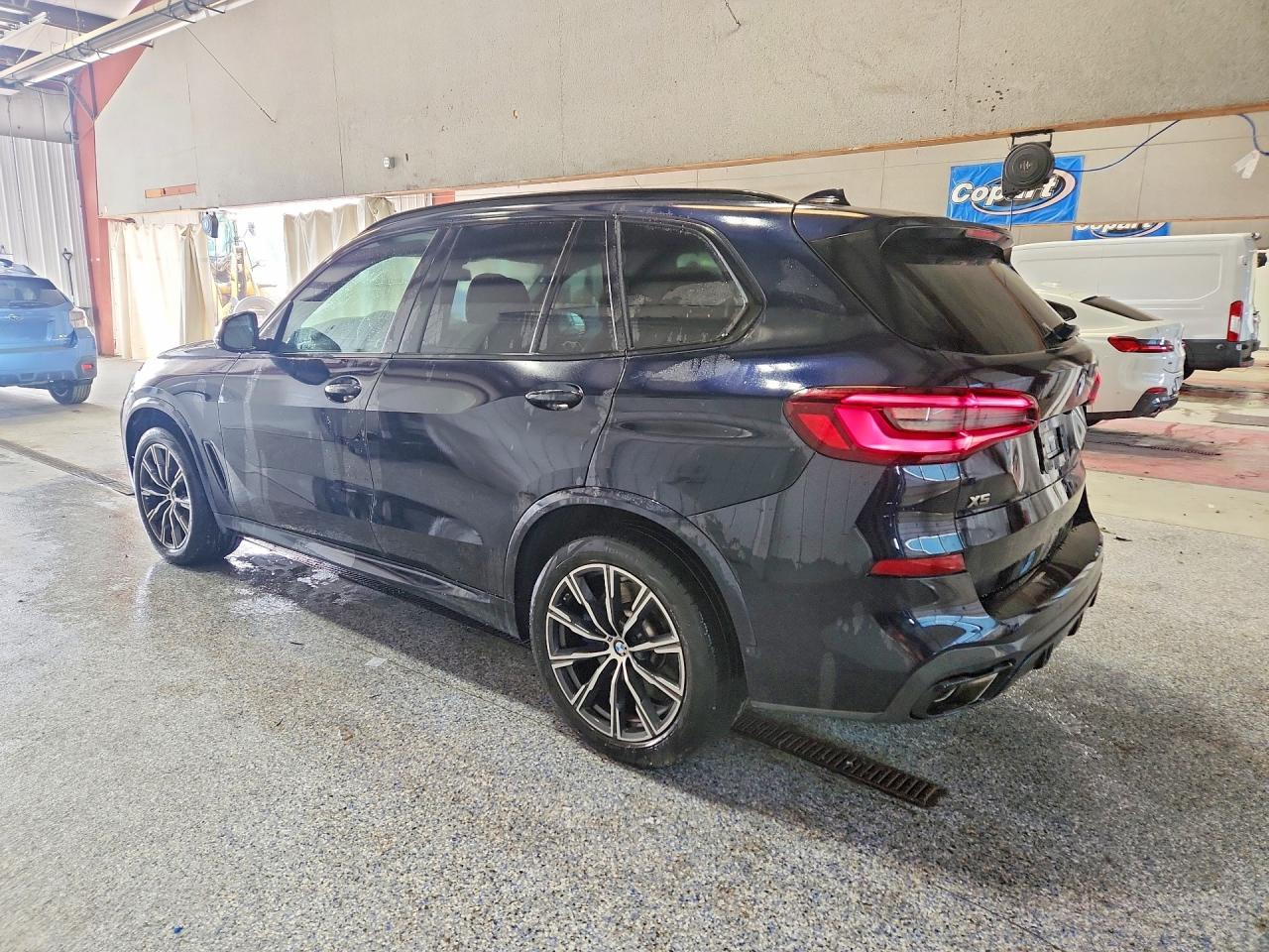 2023 BMW X5 M50I - Фото 2