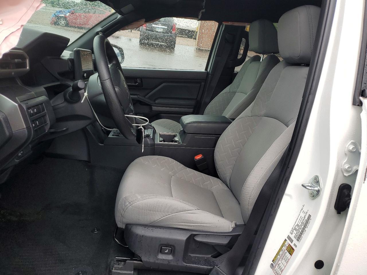 2025 Toyota Tacoma Sr5 - Image 7