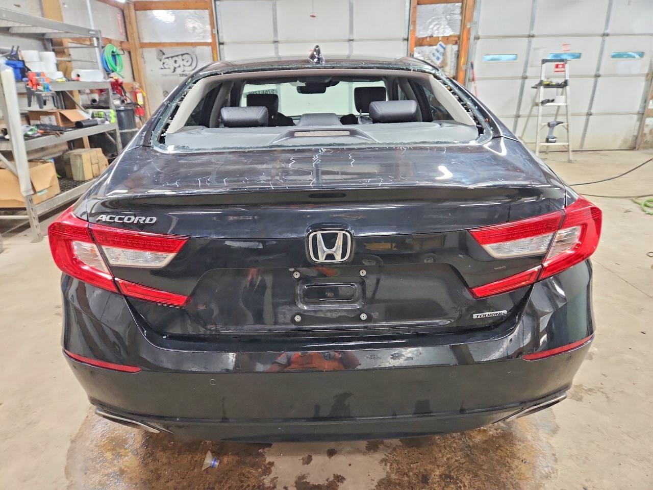 2018 Honda Accord Touring - Фото 6