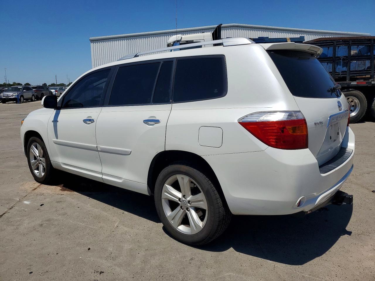 2008 Toyota Highlander Limited - Image 2