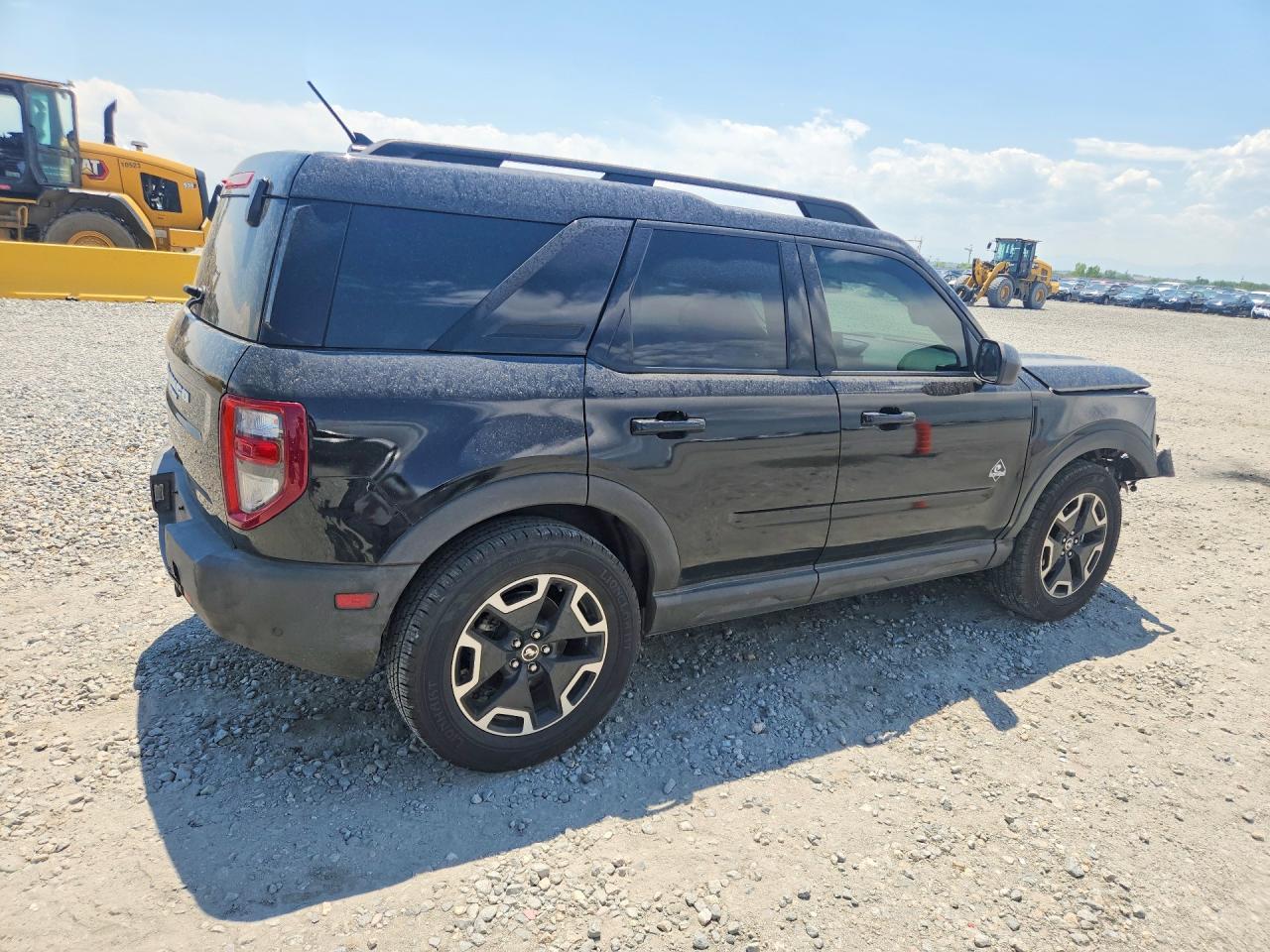 2021 Ford Bronco Sport Outer Banks - Image 3