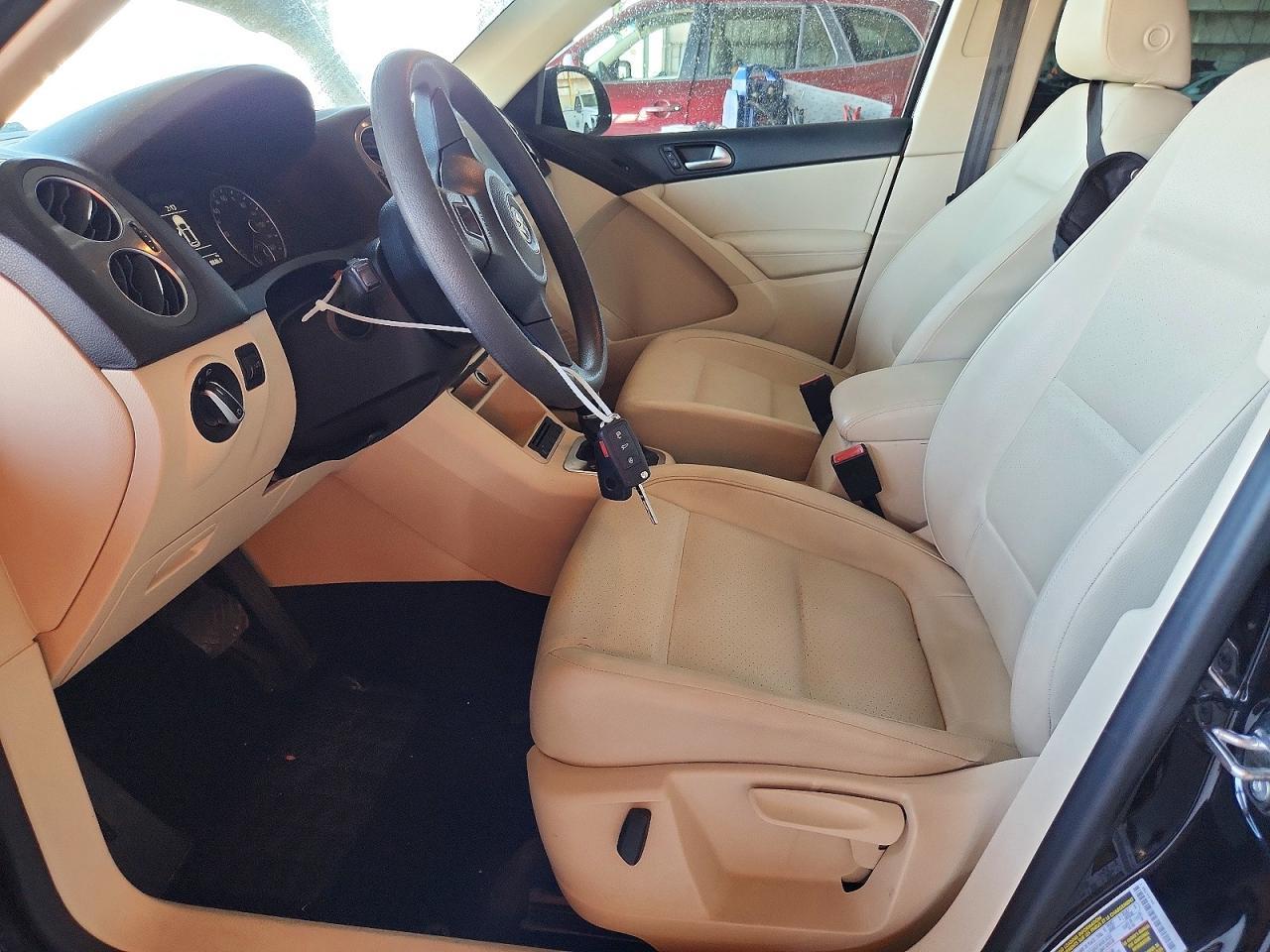 2012 Volkswagen Tiguan S - Фото 7