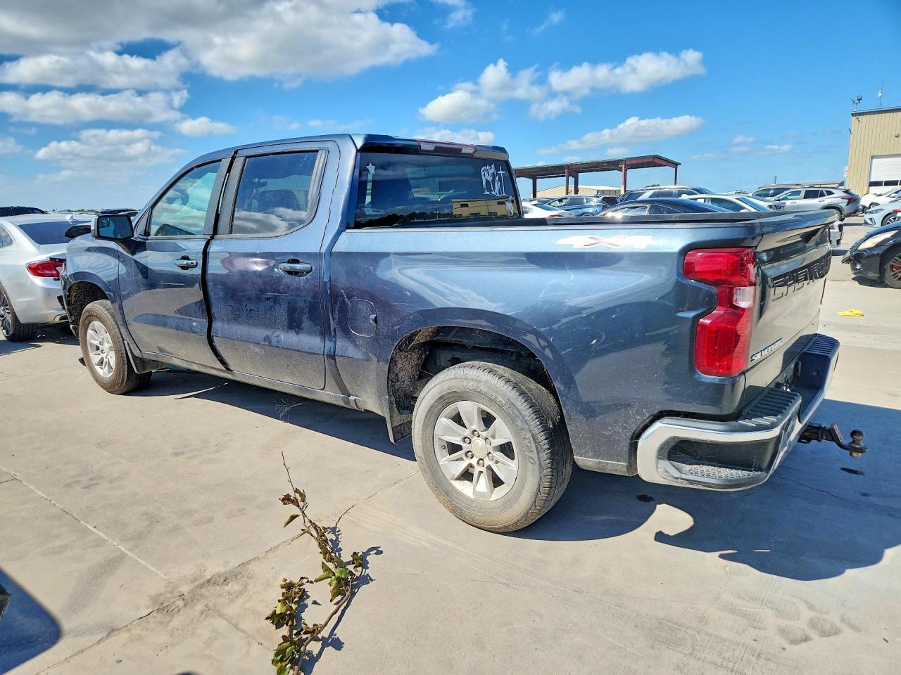 2022 Chevrolet Silverado Ltd K1500 Lt - Фото 2
