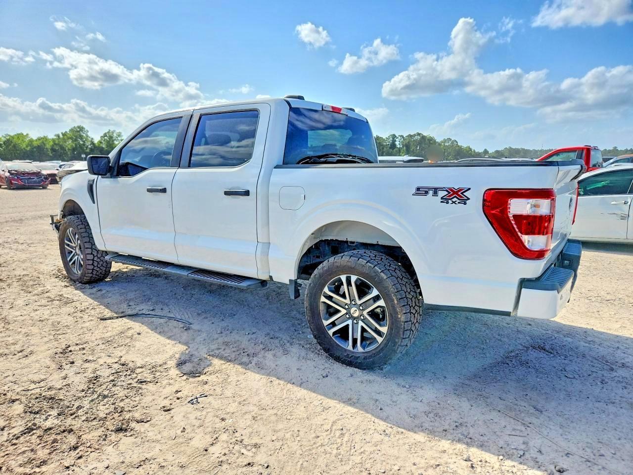2023 Ford F150 Supercrew - Фото 2