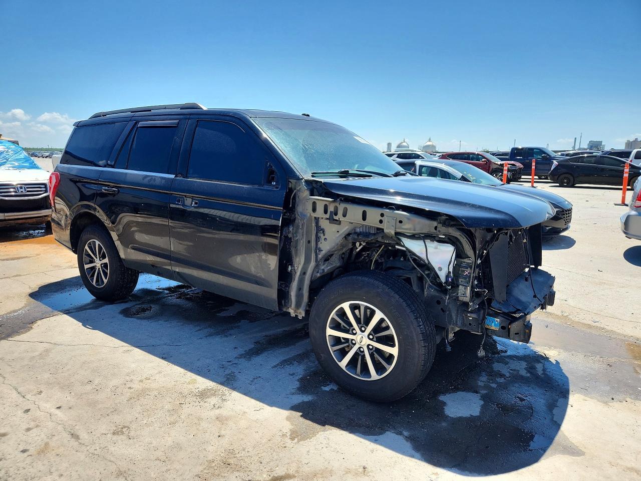 2019 Ford Expedition Xlt - Фото 4