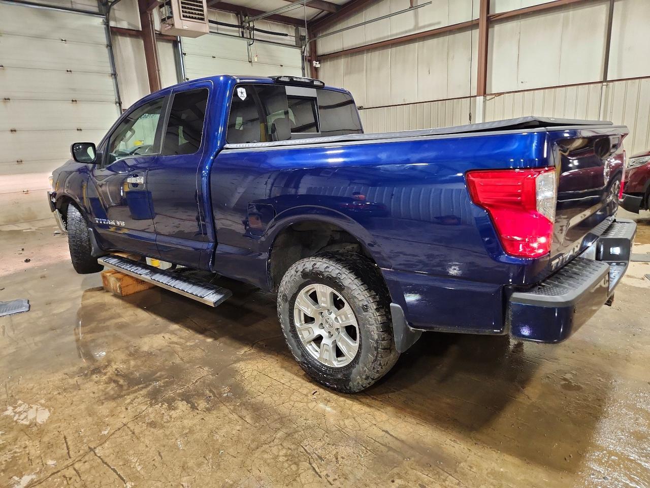 2018 Nissan Titan Sv - Фото 2
