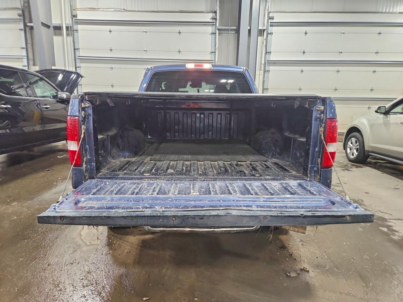 2004 Ford F150 - Image 6