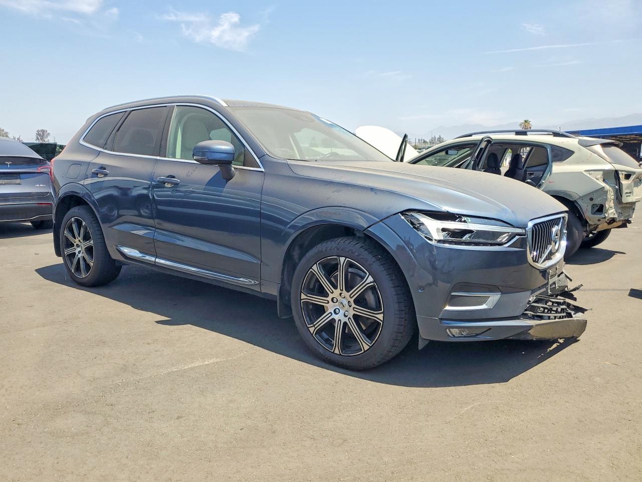 2018 Volvo Xc60 T6 Inscription - Image 4