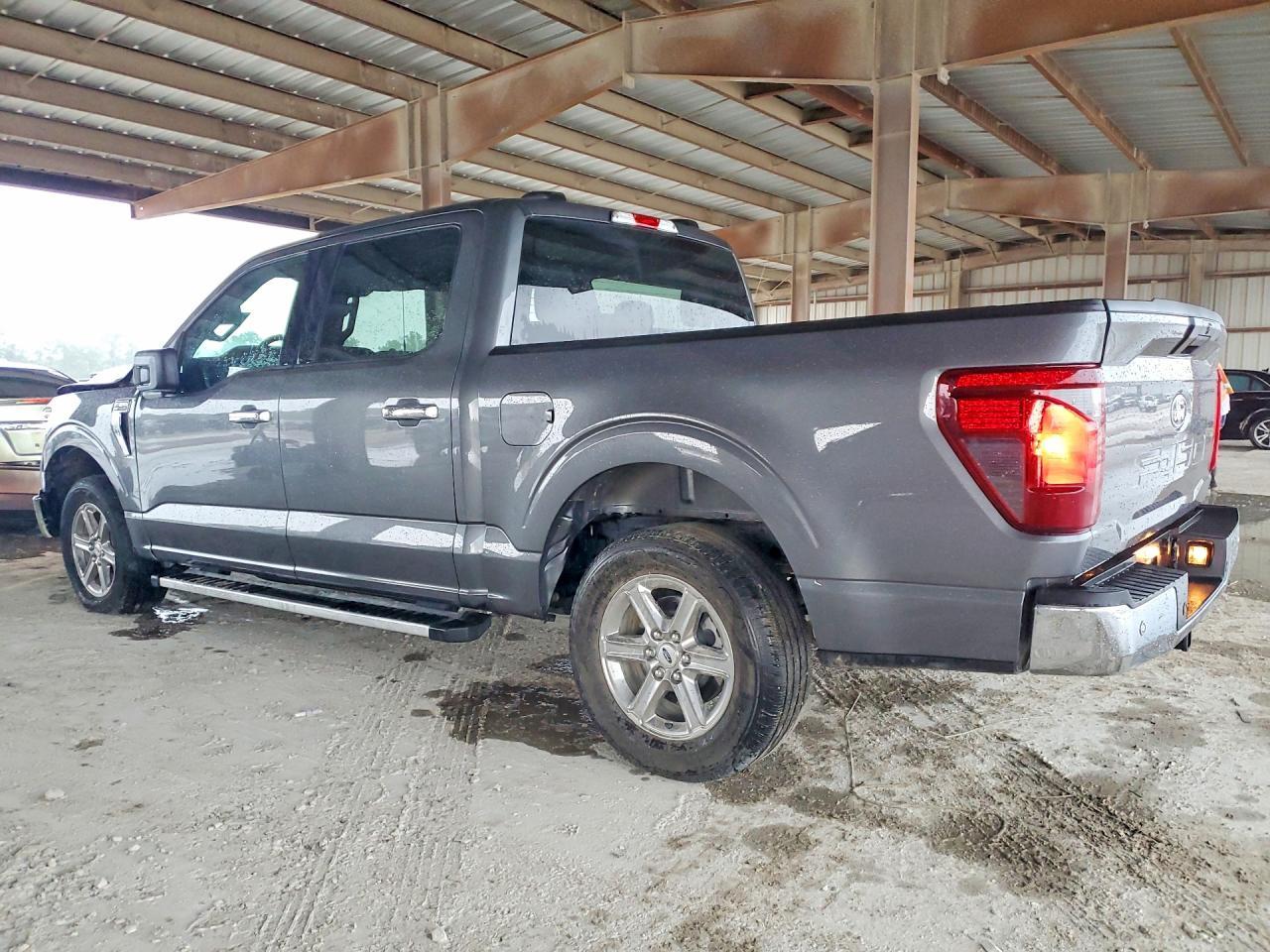 2025 Ford F150 Xlt - Image 2