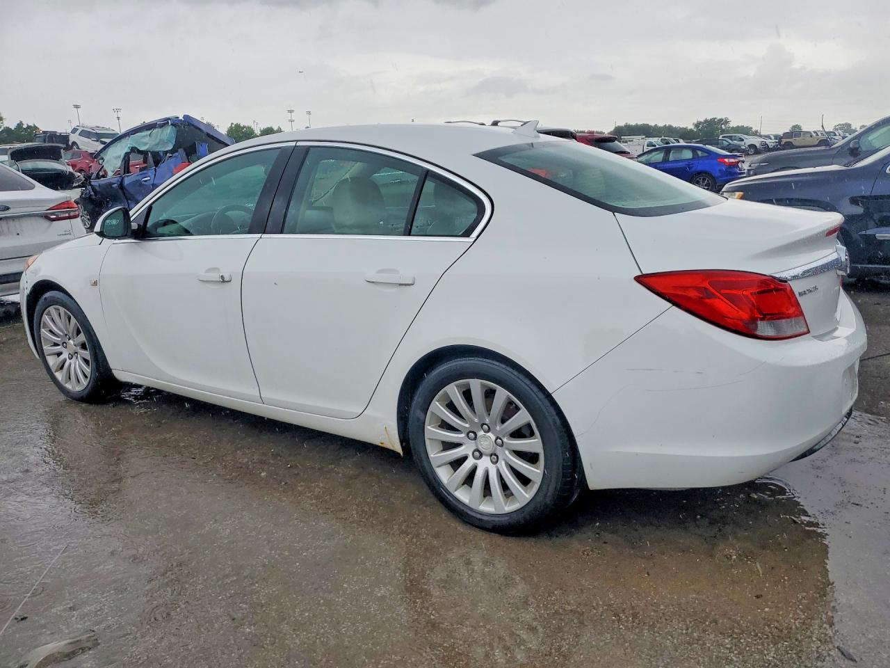 2011 Buick Regal Cxl - Image 2