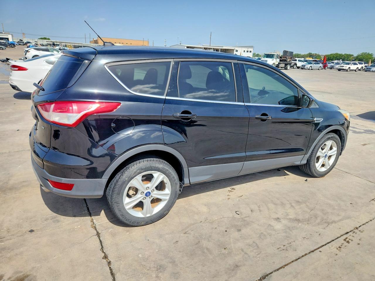 2016 Ford Escape Se - Фото 3