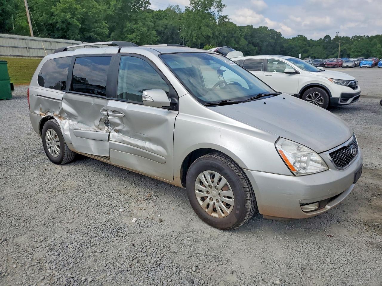 2014 Kia Sedona Lx - Фото 4