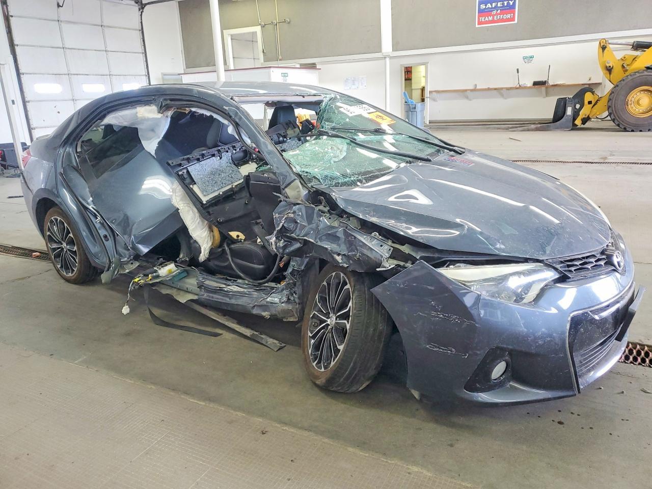 2015 Toyota Corolla S Plus - Image 4