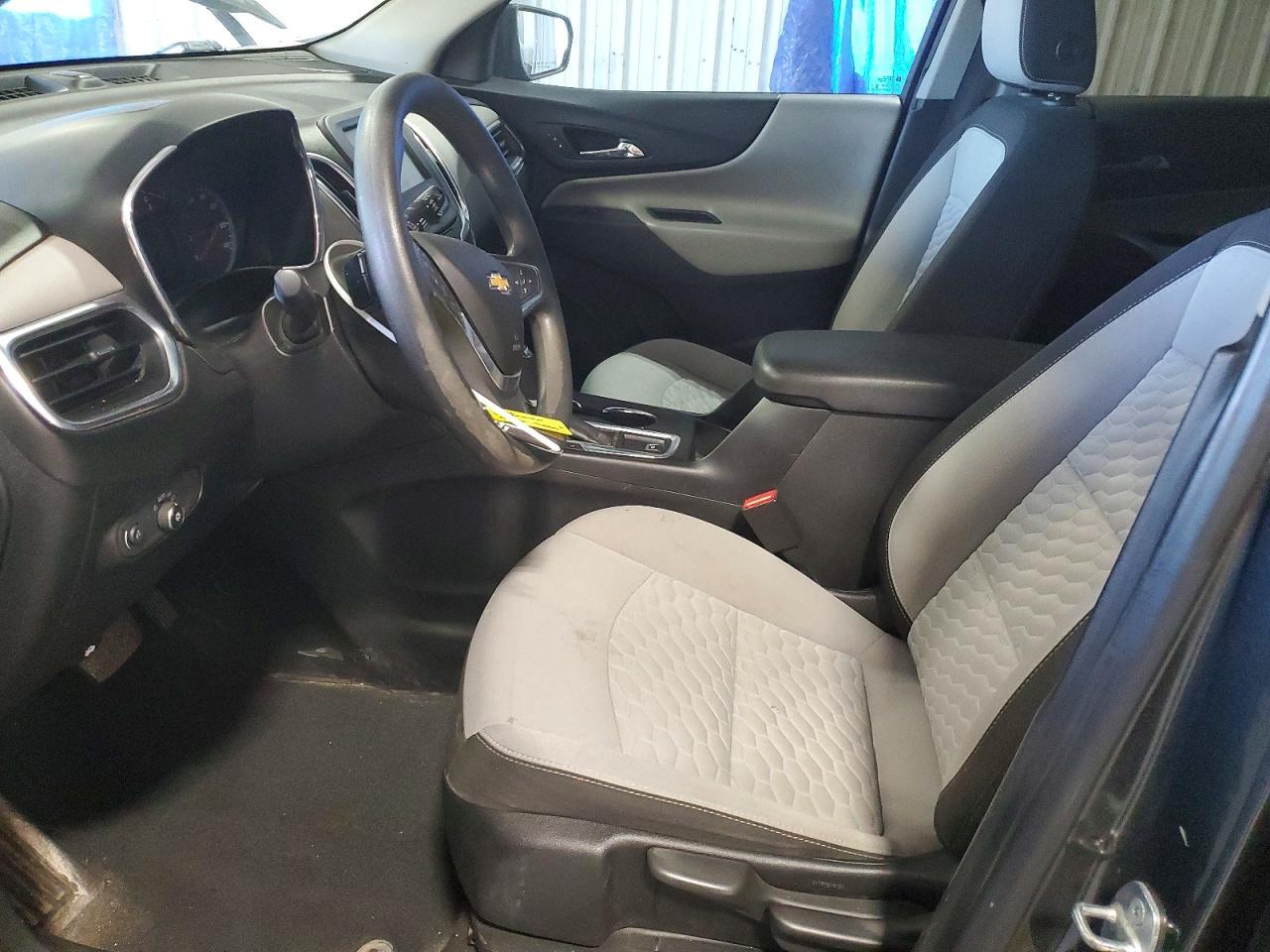 2018 Chevrolet Equinox Ls - Image 7