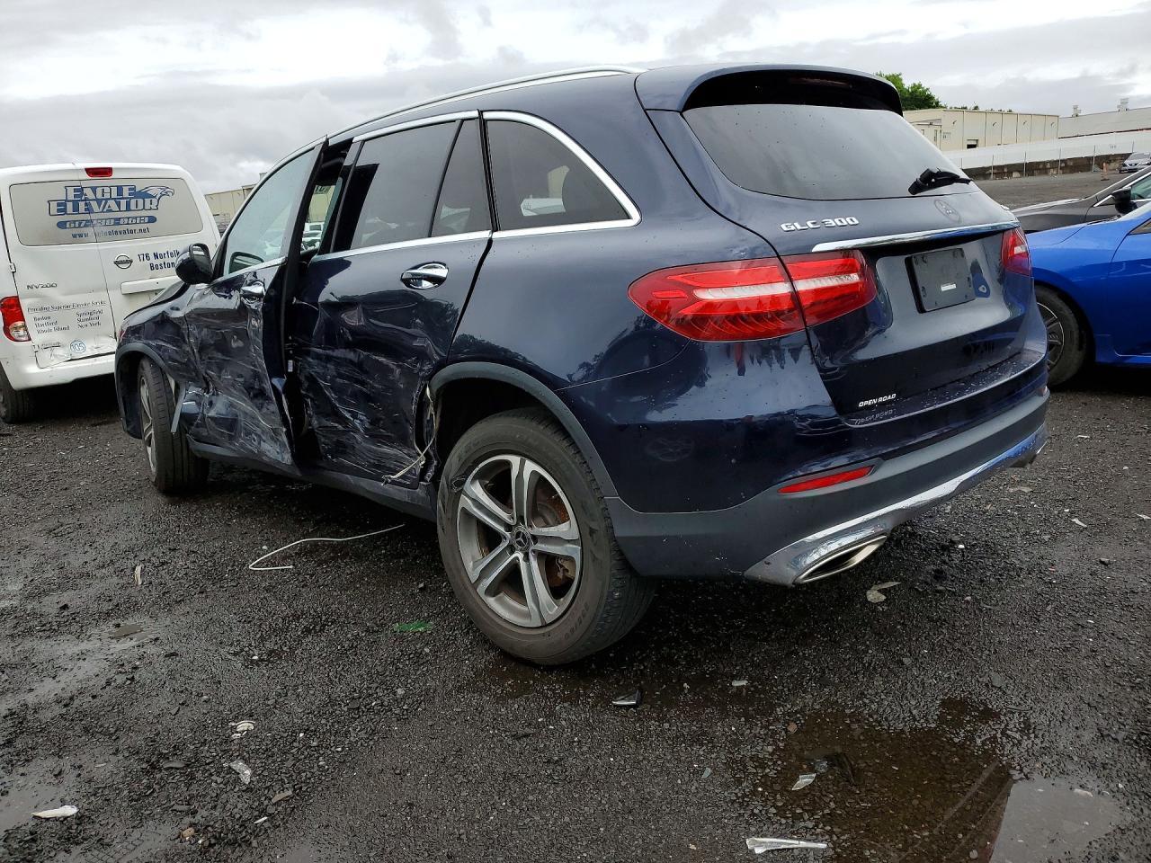 2018 Mercedes-Benz Glc 300 4Matic - Фото 2