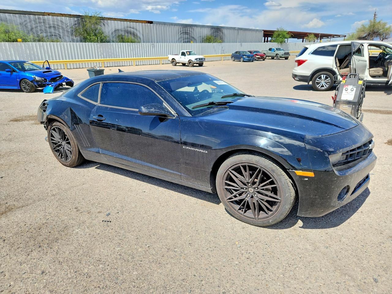 2013 Chevrolet Camaro Ls - Фото 4