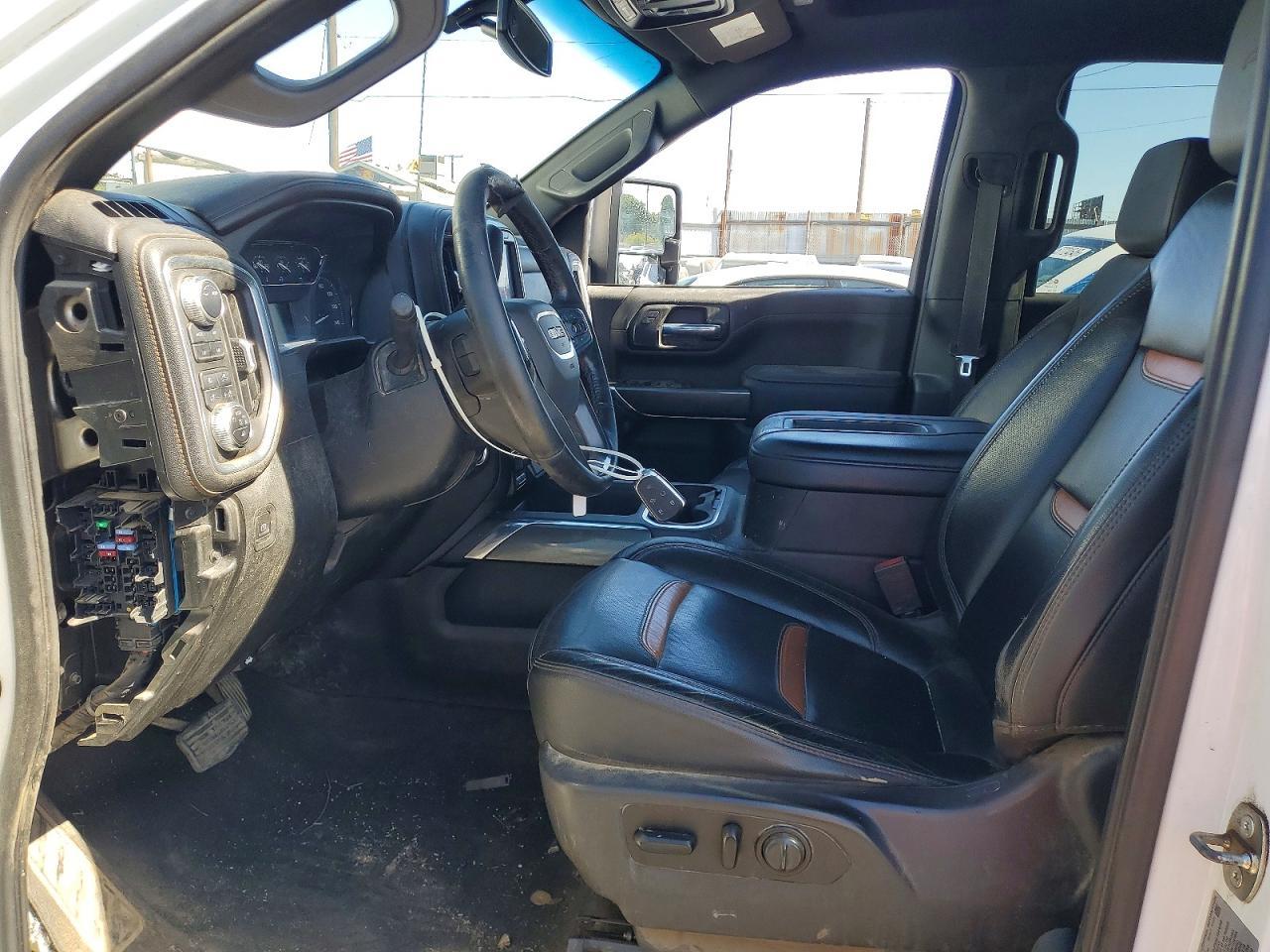 2022 GMC Sierra K2500 At4 - Image 7