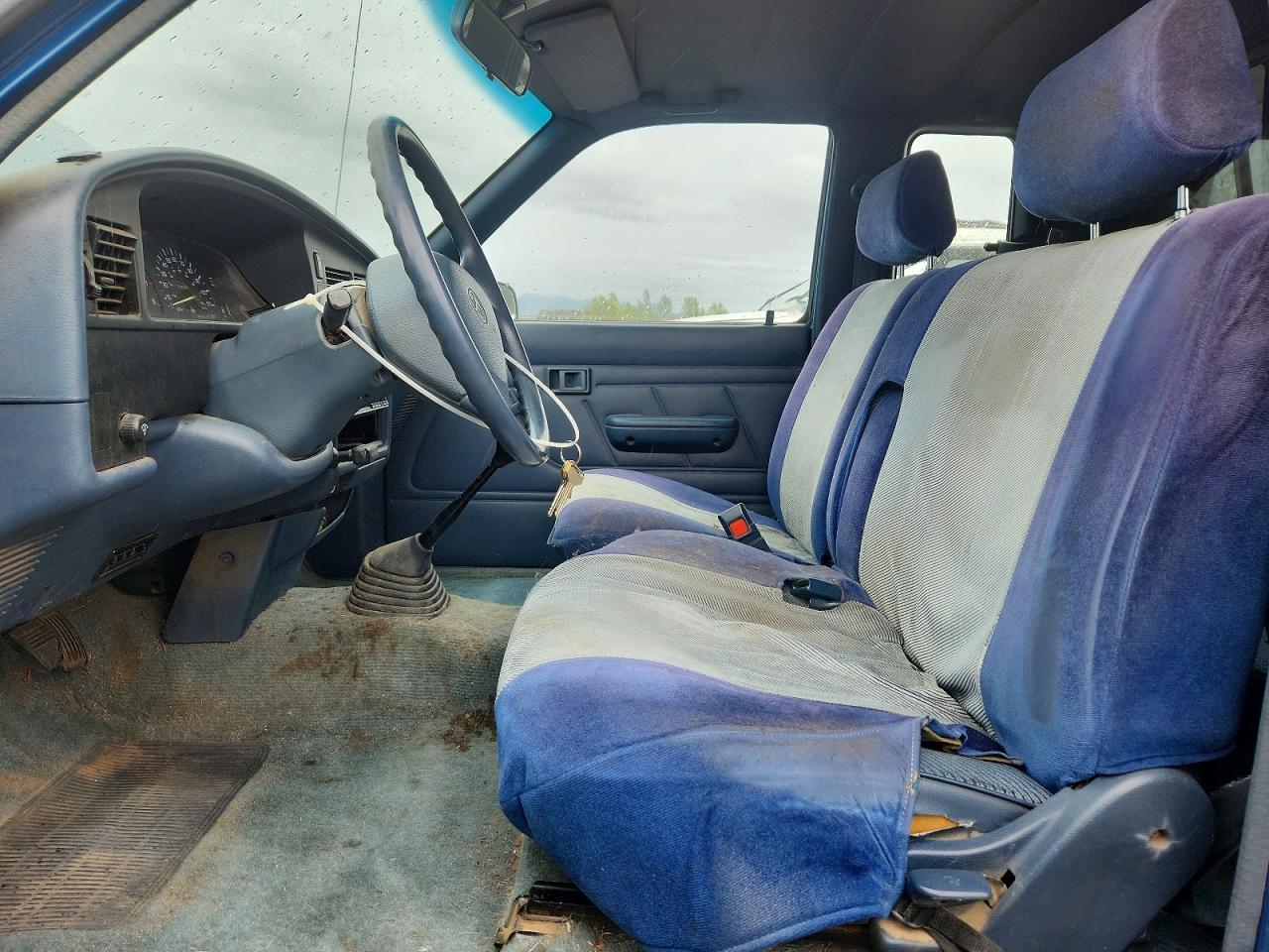 1994 Toyota Pickup Dx - Image 7