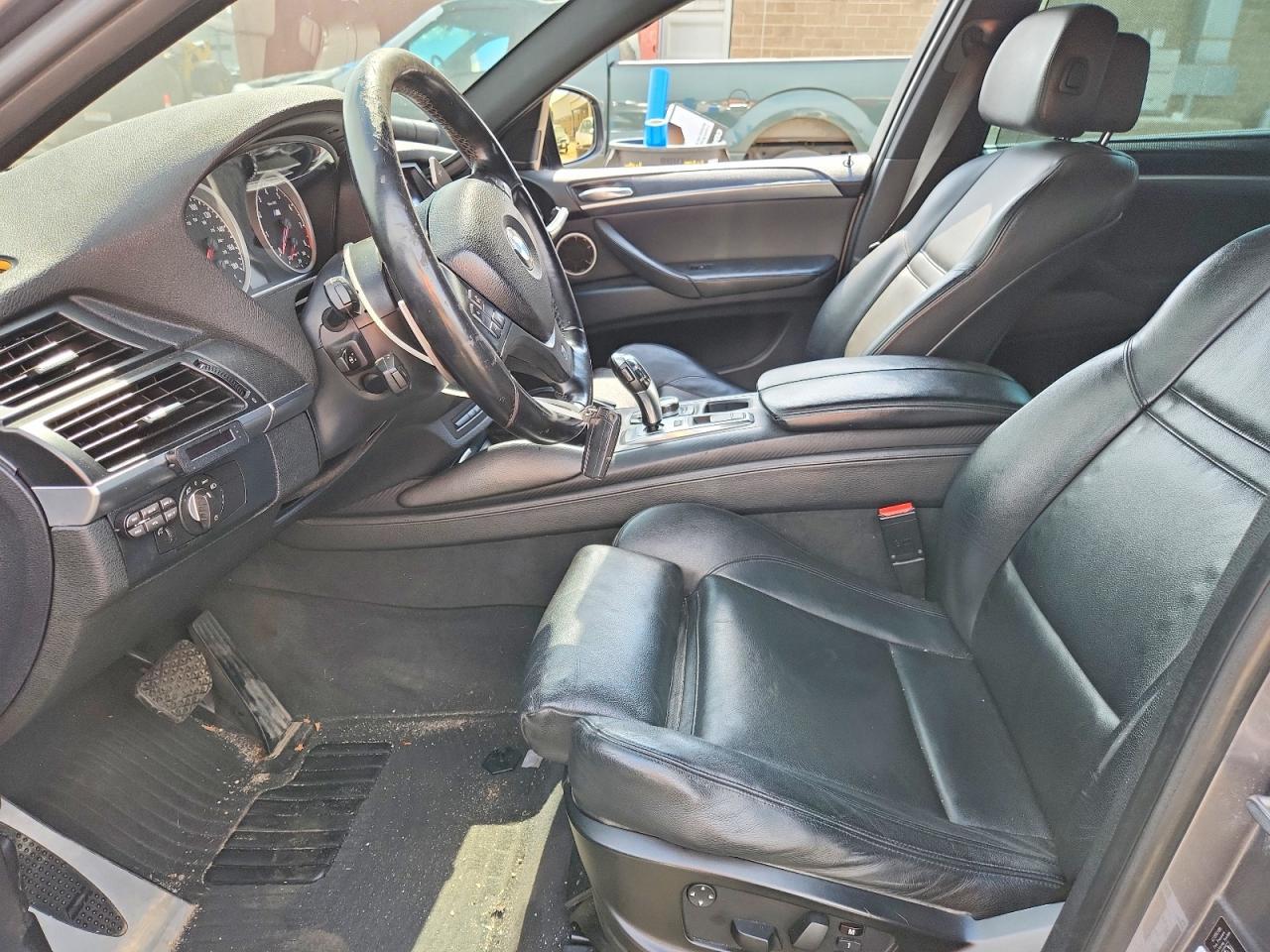 2010 BMW X6 M - Фото 7