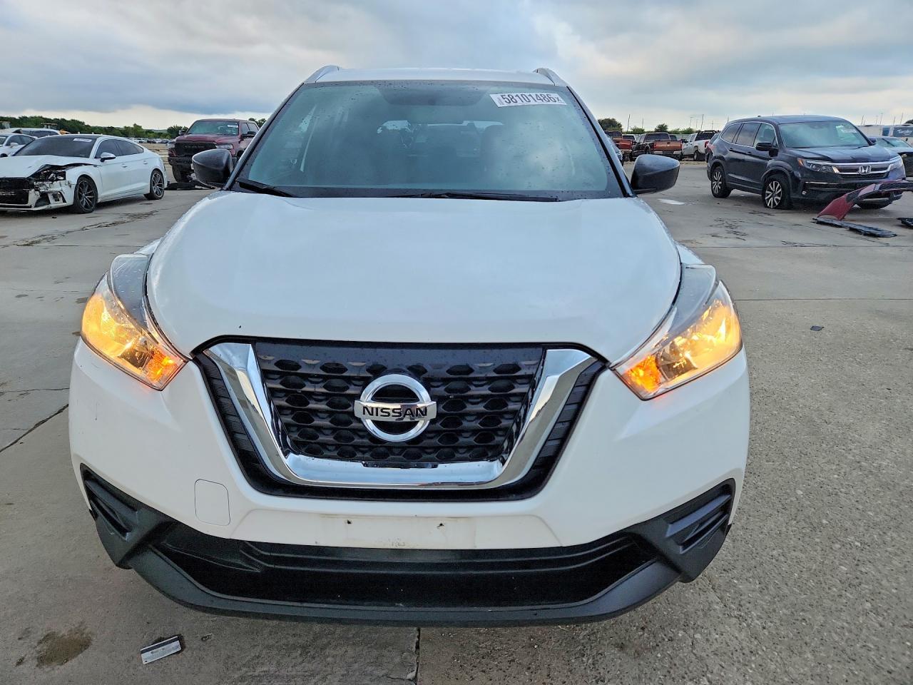 2019 Nissan Kicks S - Фото 5