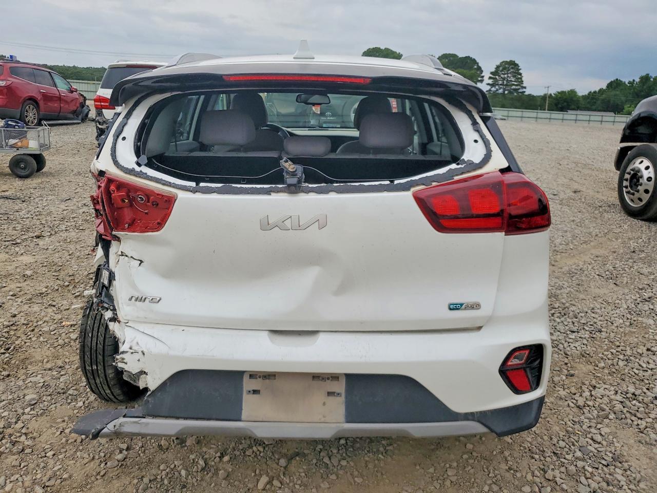 2022 Kia Niro Lxs - Фото 6