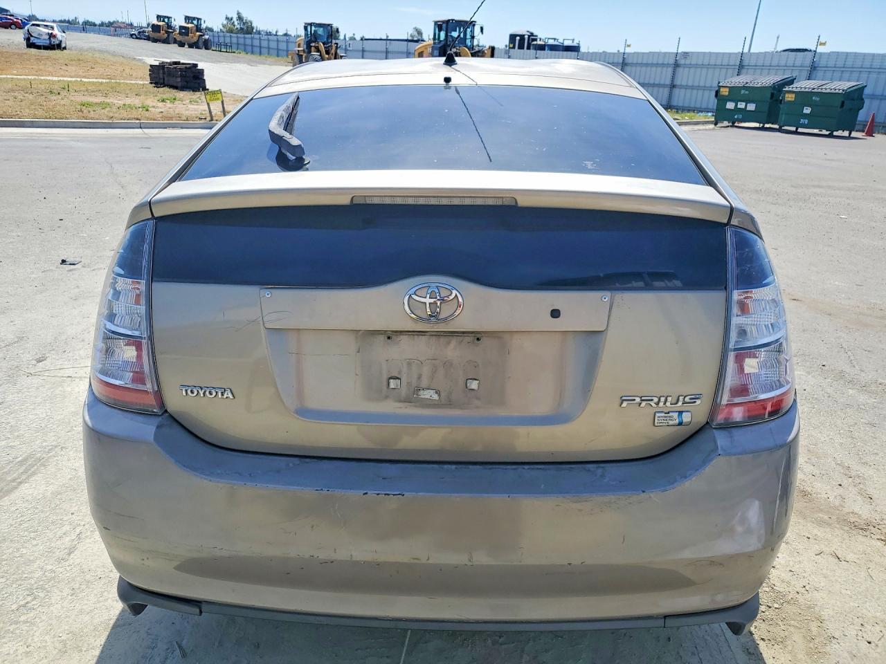 2004 Toyota Prius Base - Фото 6