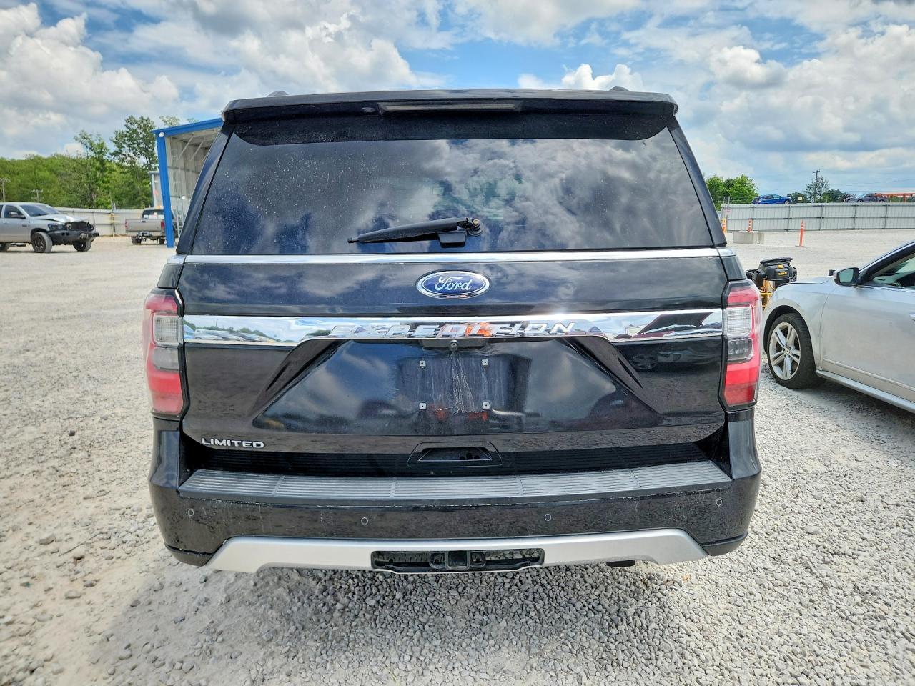 2018 Ford Expedition Limited - Image 6