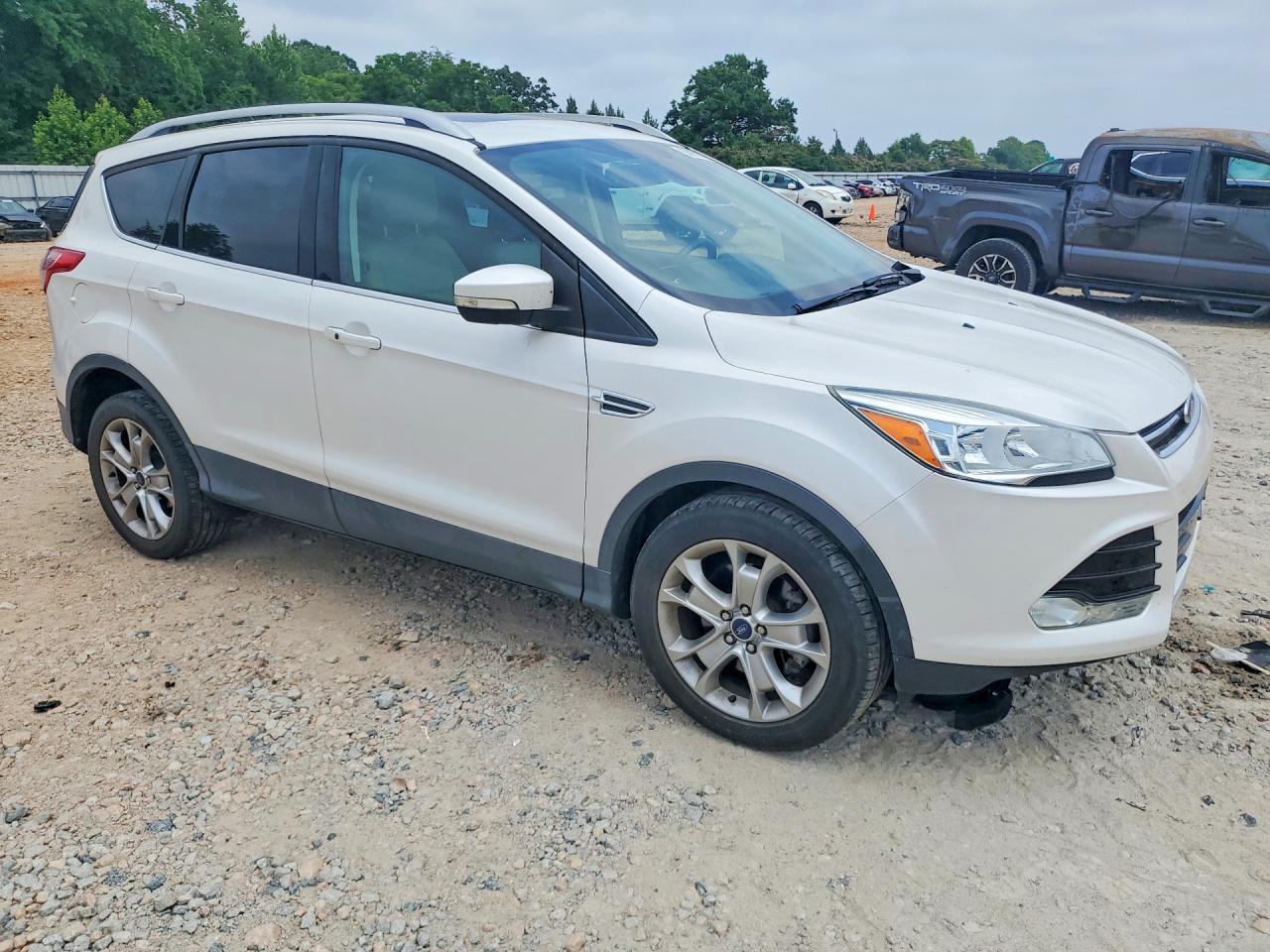 2015 Ford Escape Titanium - Фото 4