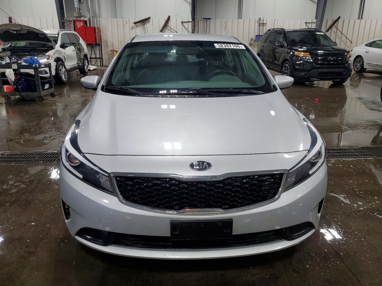 2017 Kia Forte Lx - Image 5